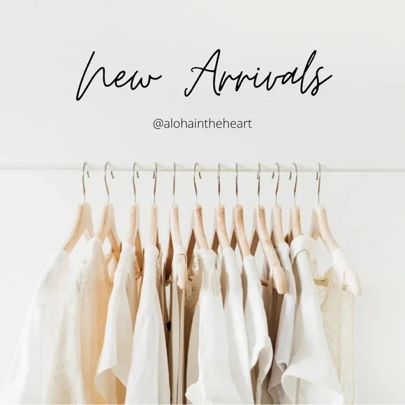 Bookmark my closet! - Picture 2 of 2